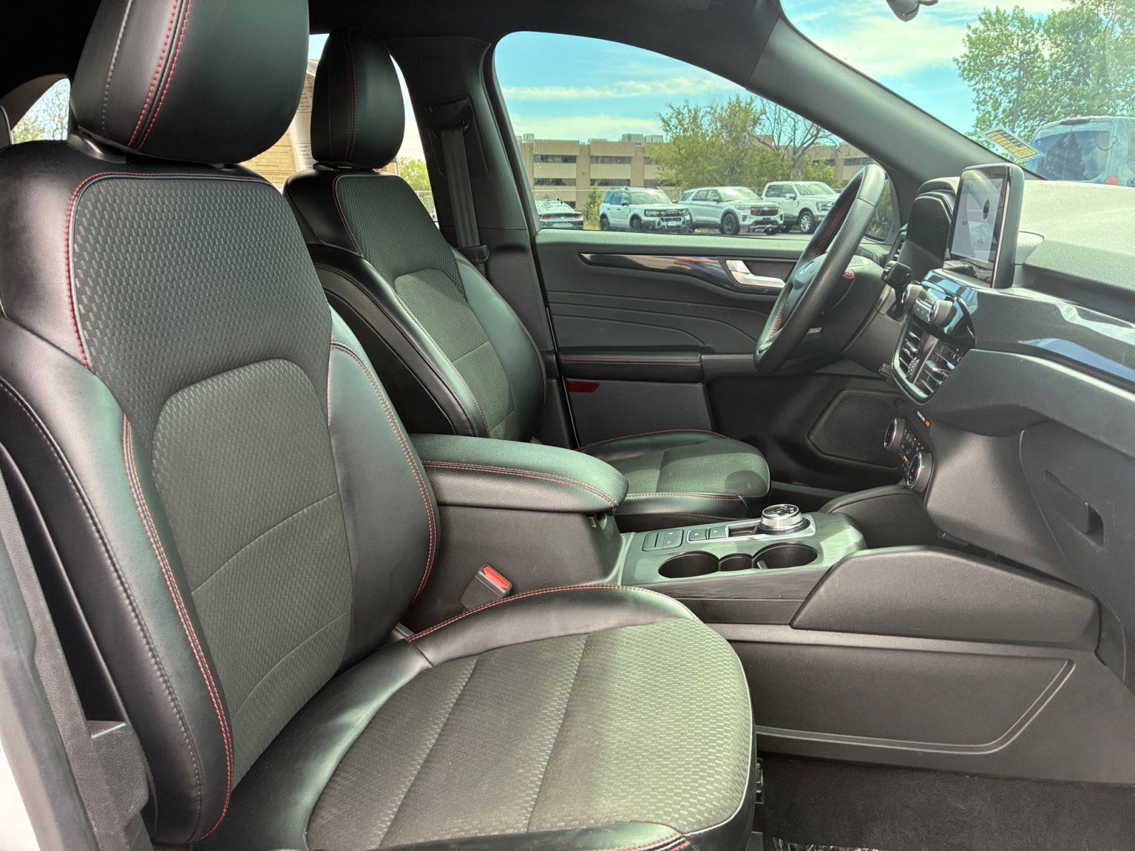 Certified 2023 Ford Escape ST-Line AWD/4WD image 19