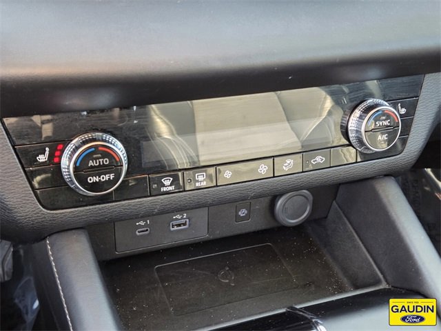 Used 2024 Mitsubishi Outlander SE image 23