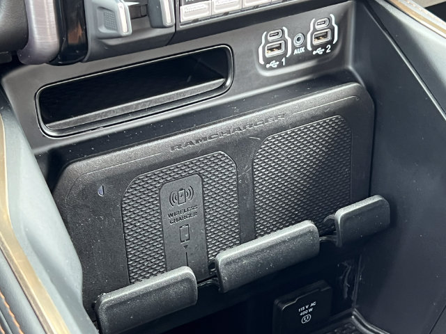 Used 2024 RAM 3500 Limited AWD/4WD image 41