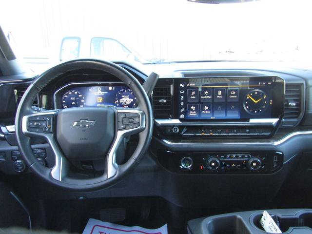 Used 2023 Chevrolet Silverado 1500 RST AWD/4WD image 5