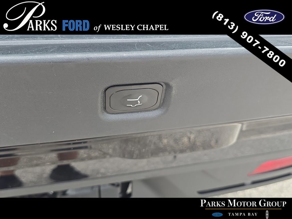 Certified 2025 Ford Expedition Active image 10