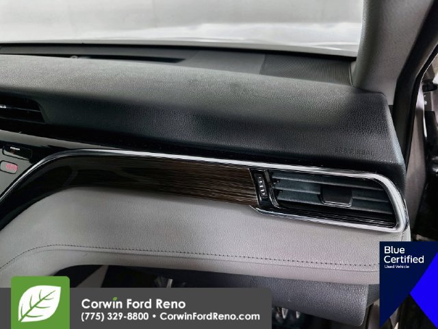 Used 2018 Toyota Camry LE FWD image 31