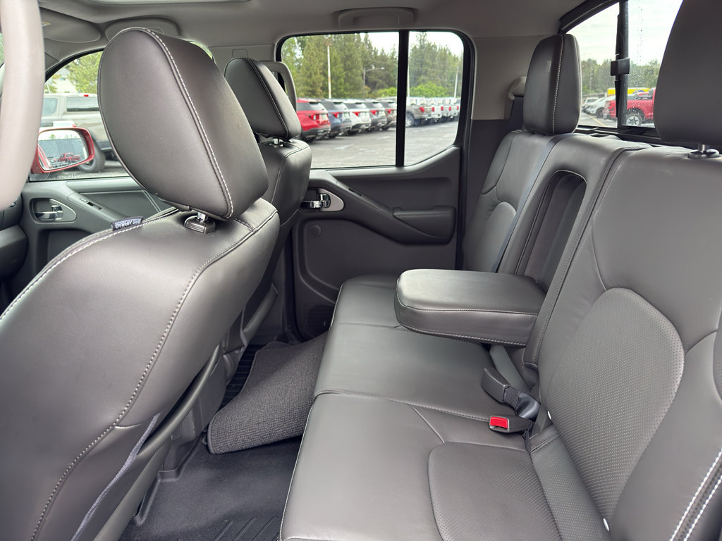 Used 2019 Nissan Frontier PRO-4X w/ Pro-4x Luxury Package AWD/4WD image 12