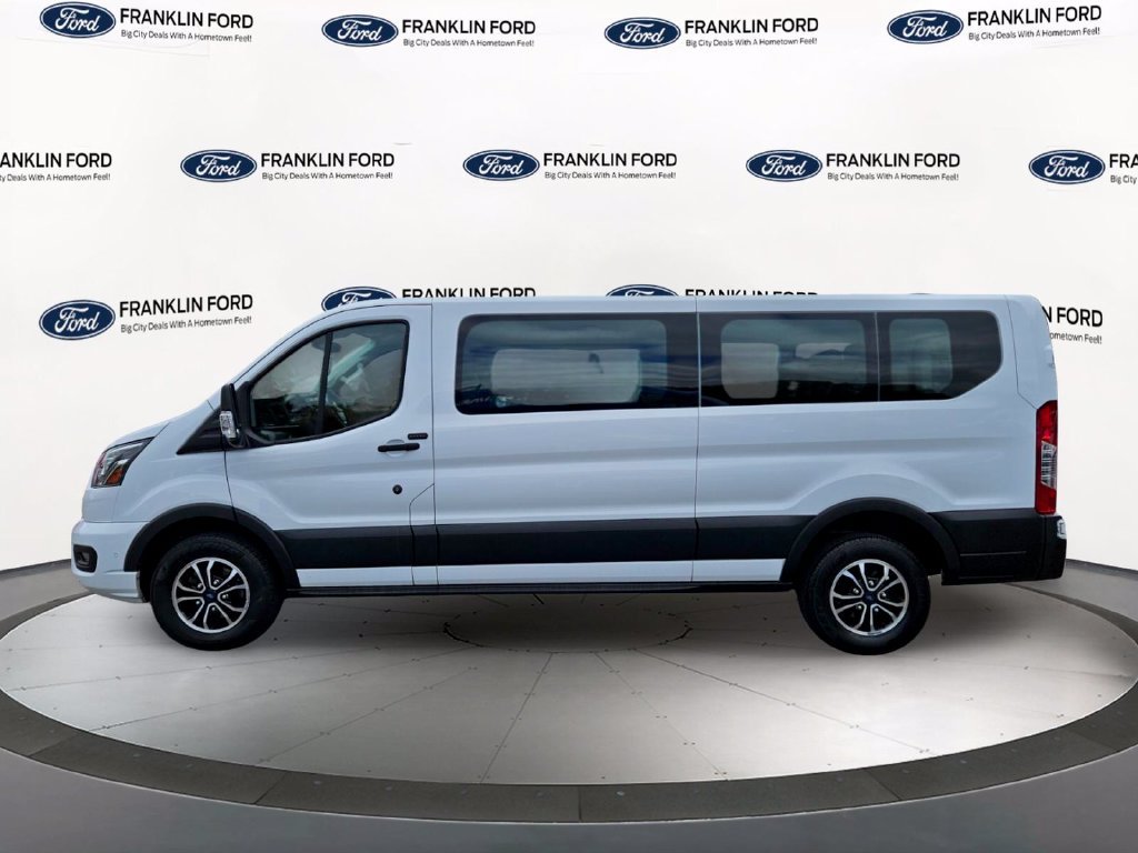 Certified 2023 Ford Transit 350 XLT RWD image 2