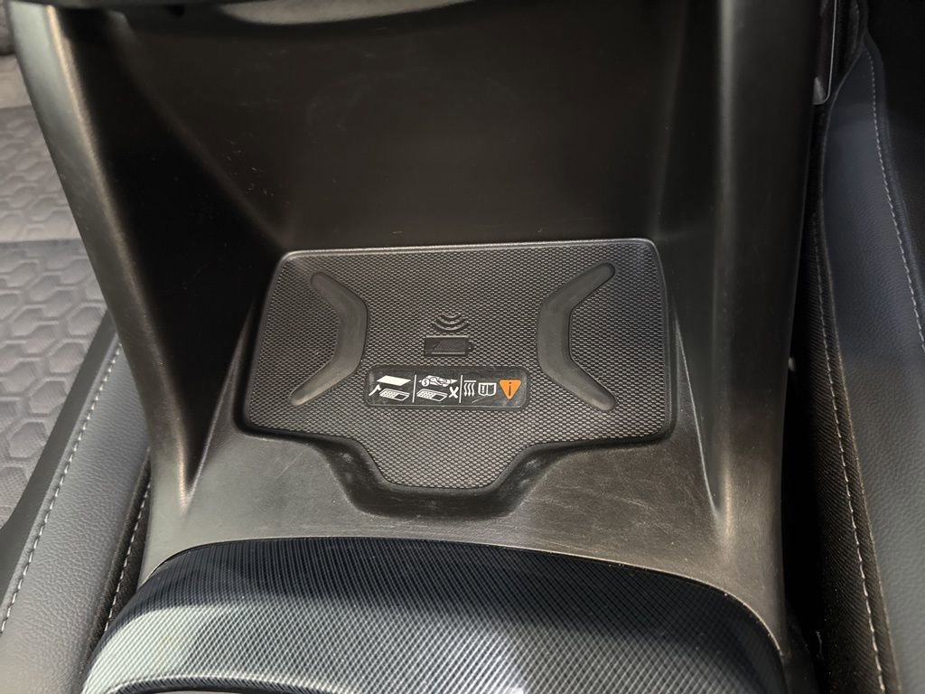 Used 2022 Chevrolet Colorado Z71 w/ Trail Boss Package image 18