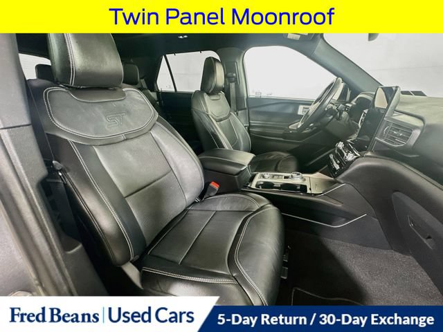 Certified 2021 Ford Explorer ST w/ Equipment Group 401A AWD/4WD image 38