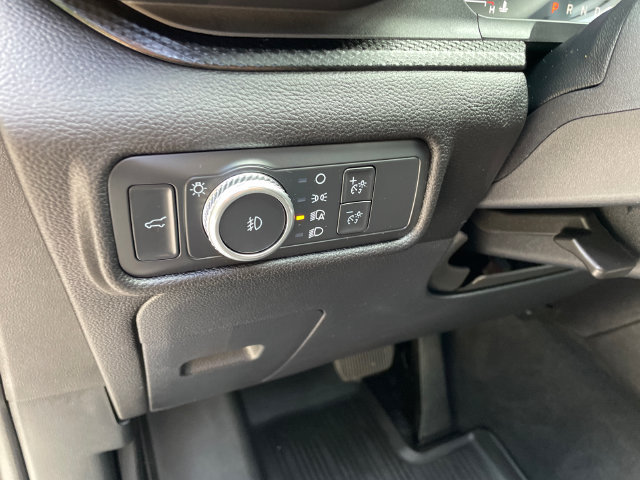 Certified 2022 Ford Explorer ST-Line w/ Class IV Trailer Tow Package AWD/4WD image 31