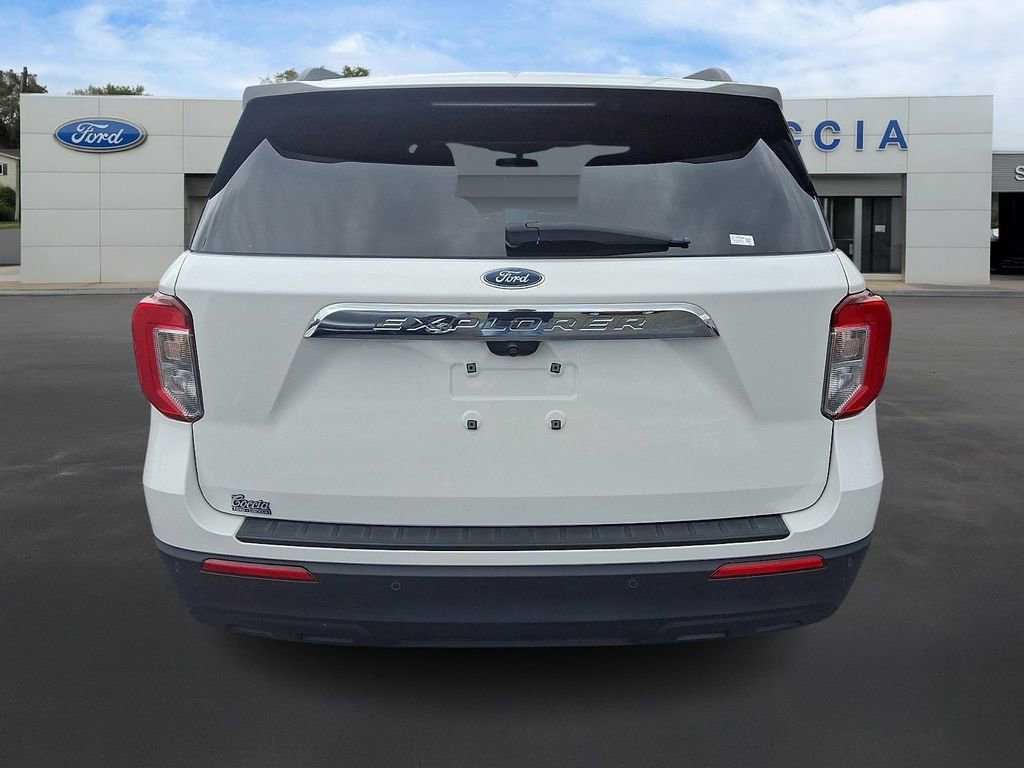 Certified 2021 Ford Explorer XLT AWD/4WD image 5