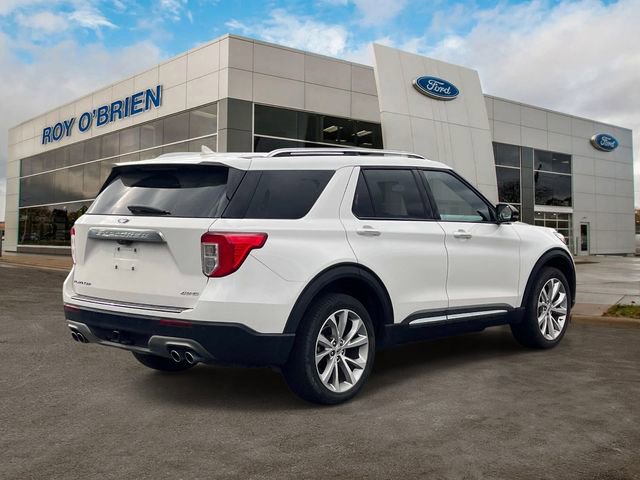 Certified 2023 Ford Explorer Platinum w/ Class IV Trailer Tow Package AWD/4WD image 4