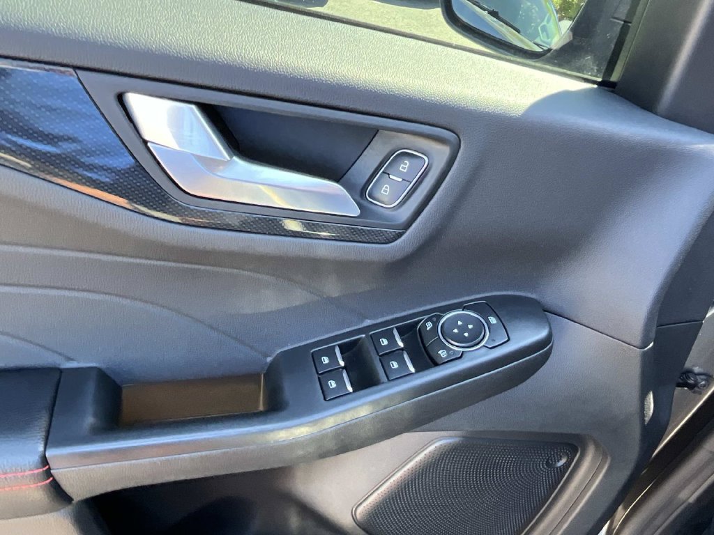 Certified 2024 Ford Escape ST-Line w/ Tech Pack #1 FWD image 30