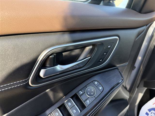 Used 2021 Nissan Rogue Platinum AWD/4WD image 11