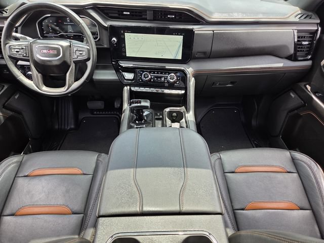 Used 2023 GMC Sierra 1500 AT4 w/ Technology Package AWD/4WD image 12