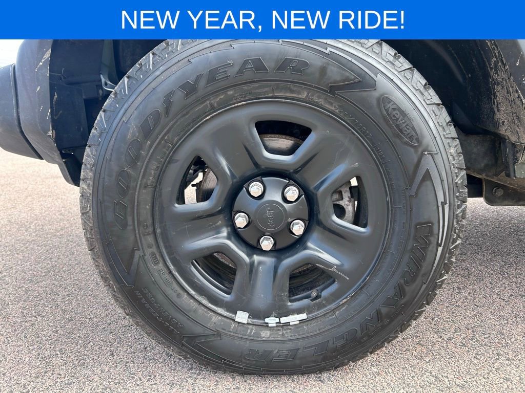 Used 2024 Jeep Wrangler Sport image 34