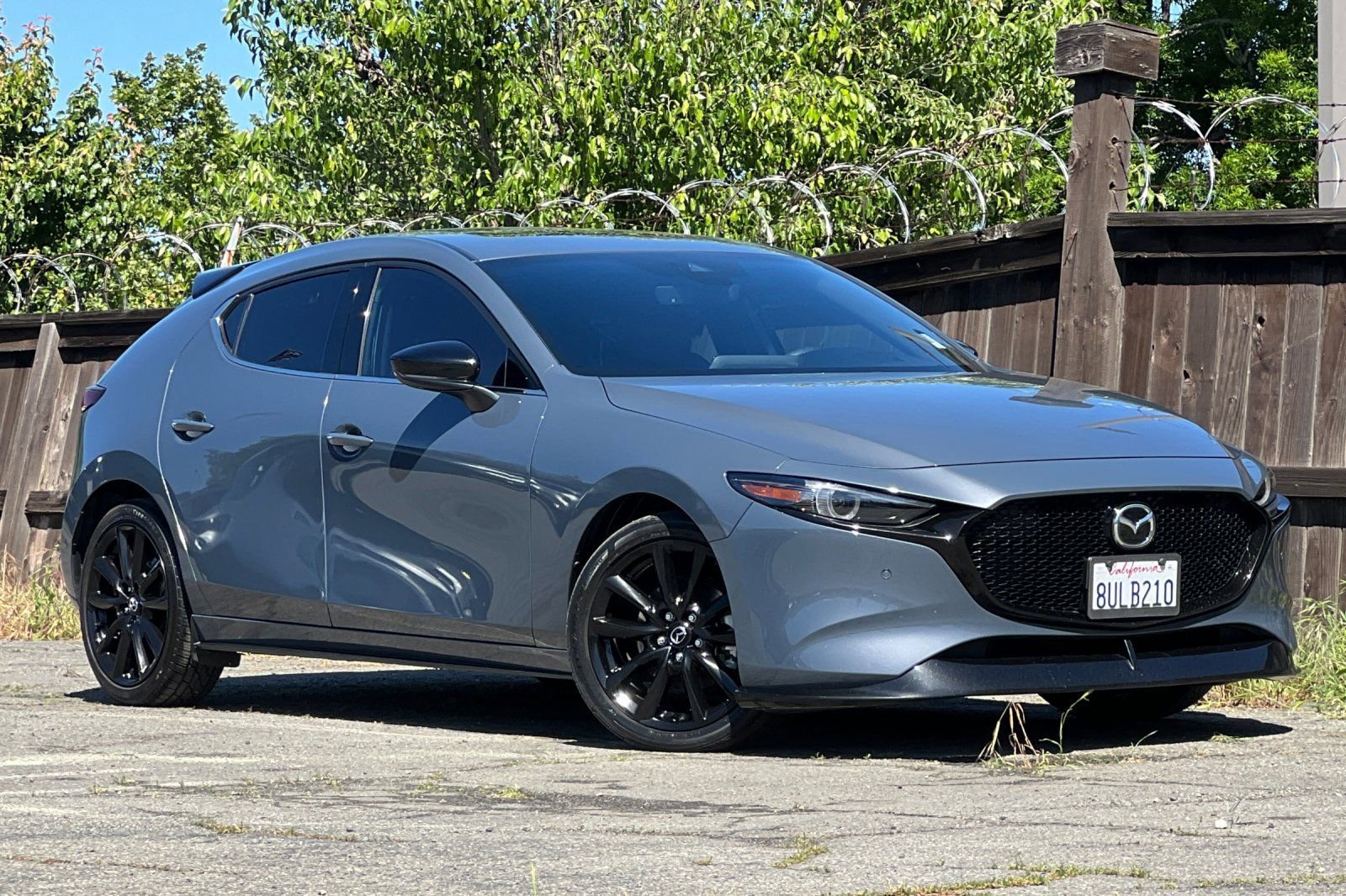 Used 2021 MAZDA MAZDA3 Hatchback w/Premium Plus Pkg image 8