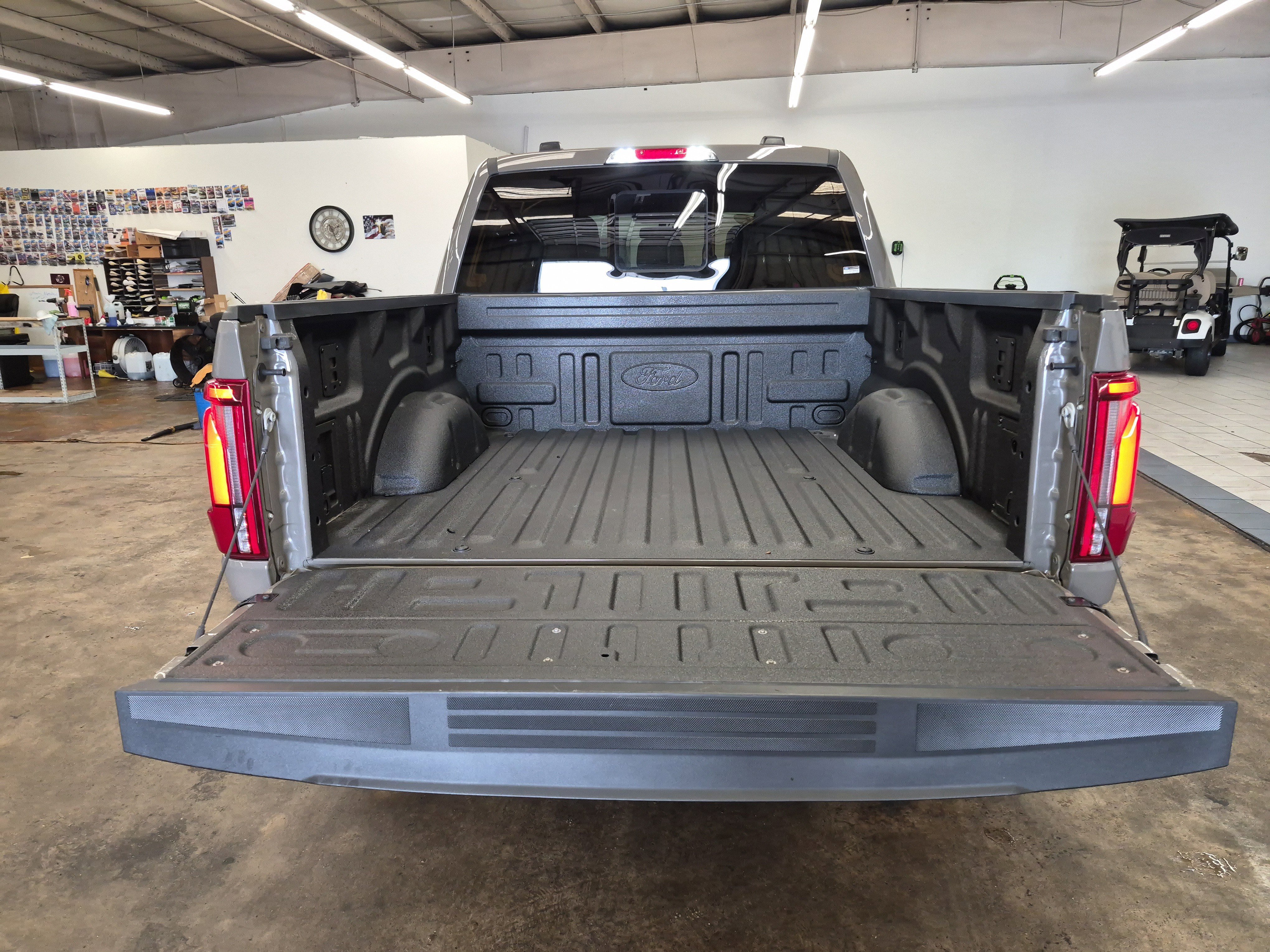 Certified 2025 Ford F150 Lariat w/ Equipment Group 501A Mid AWD/4WD image 7
