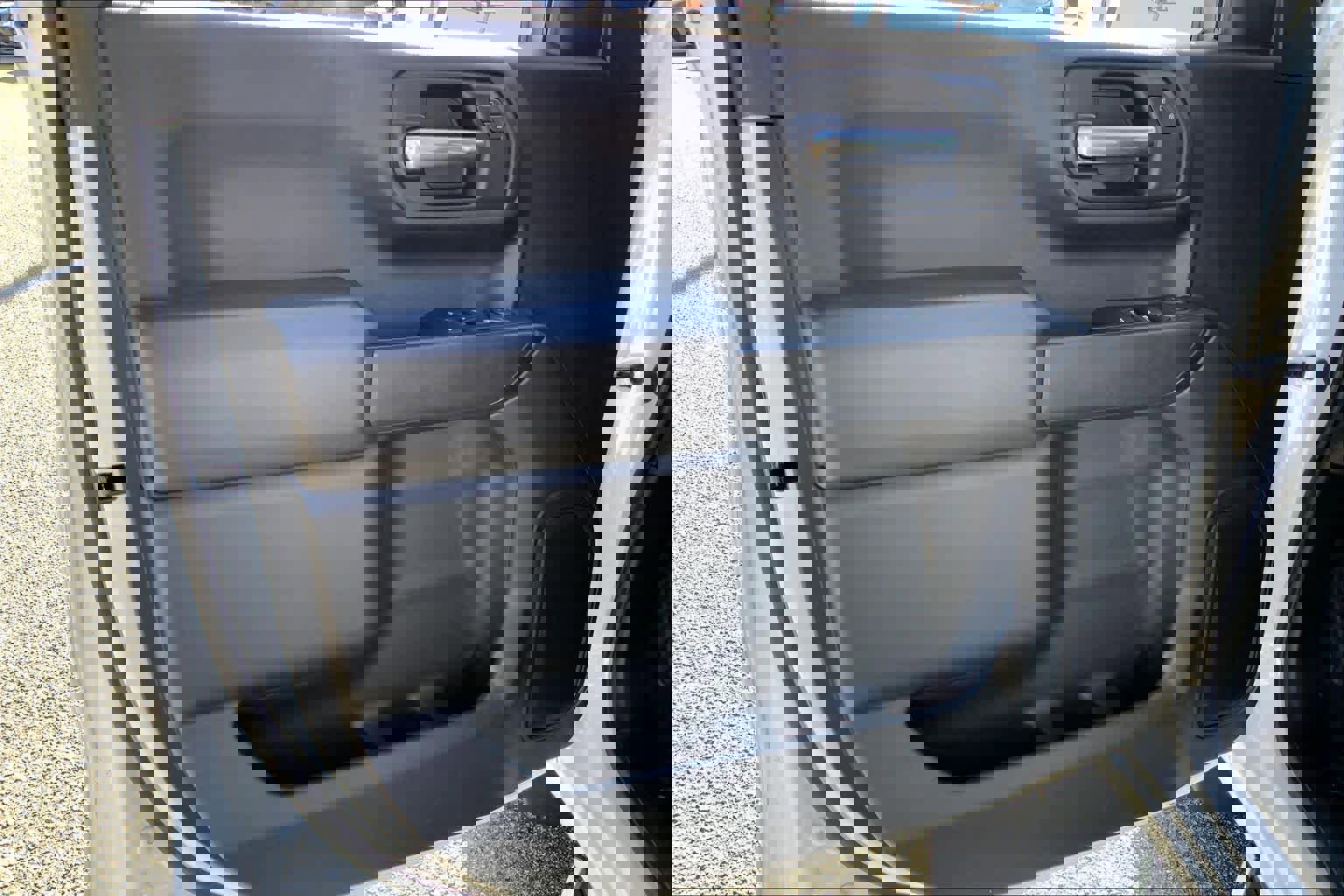 Used 2023 Chevrolet Silverado 1500 Custom image 19