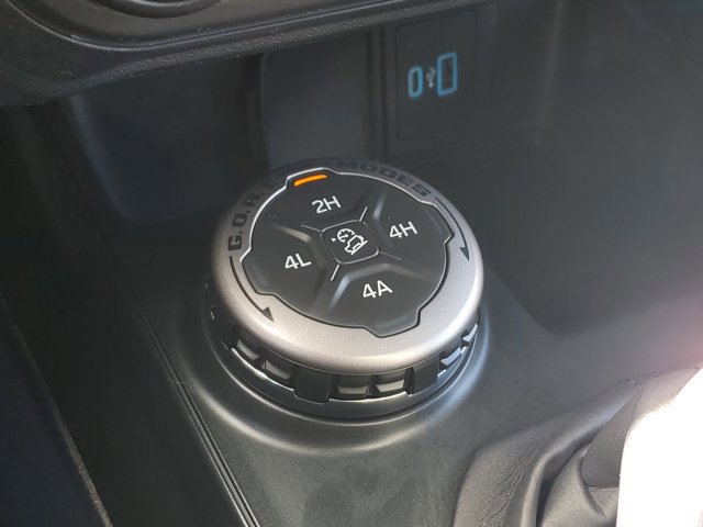 Certified 2024 Ford Bronco Black Diamond w/ Sasquatch Package image 29