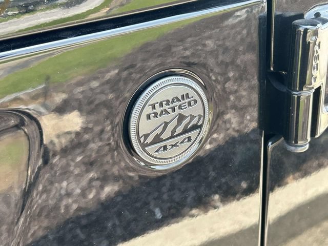 Used 2024 Jeep Wrangler Unlimited Sport AWD/4WD image 3