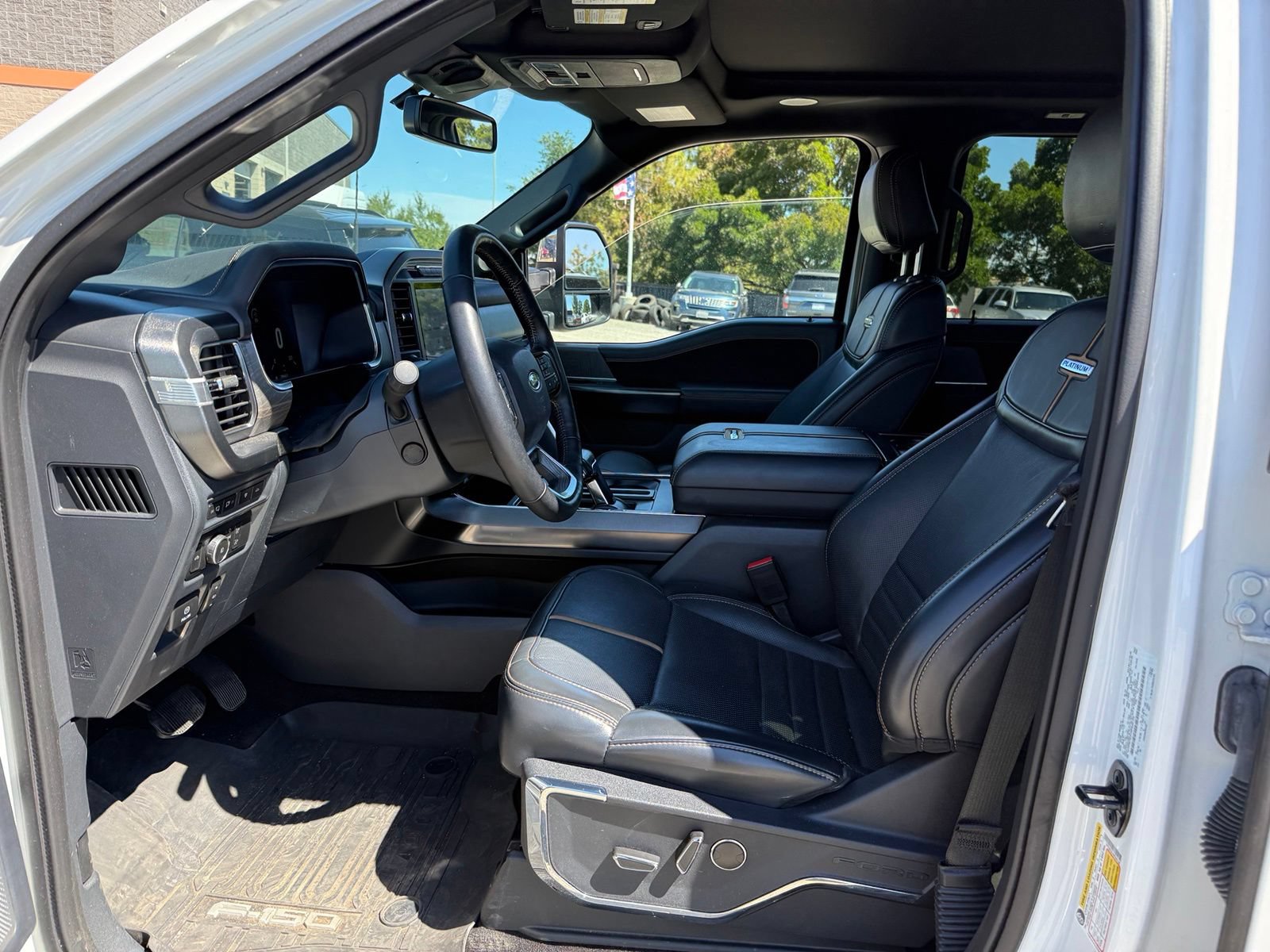 Certified 2022 Ford F150 Platinum w/ Equipment Group 701A High AWD/4WD image 10