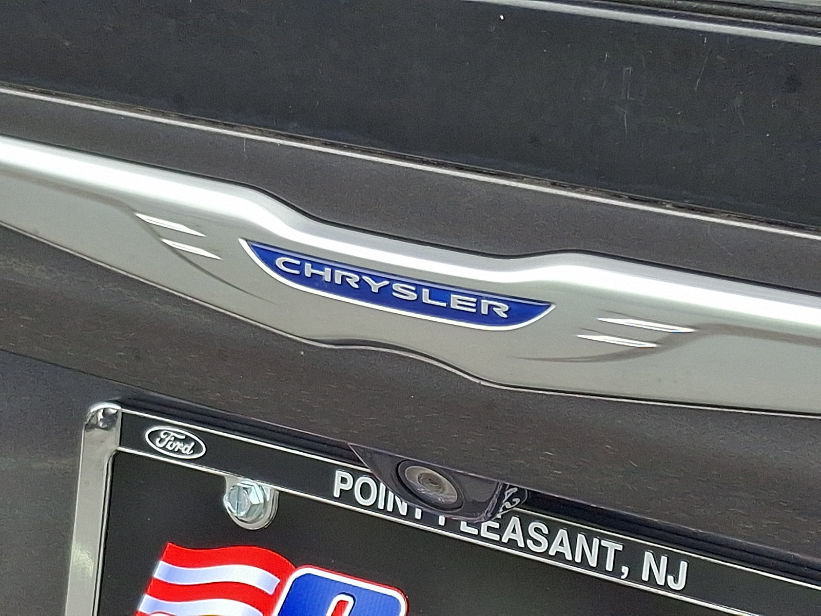 Used 2019 Chrysler Pacifica Touring-L FWD image 31