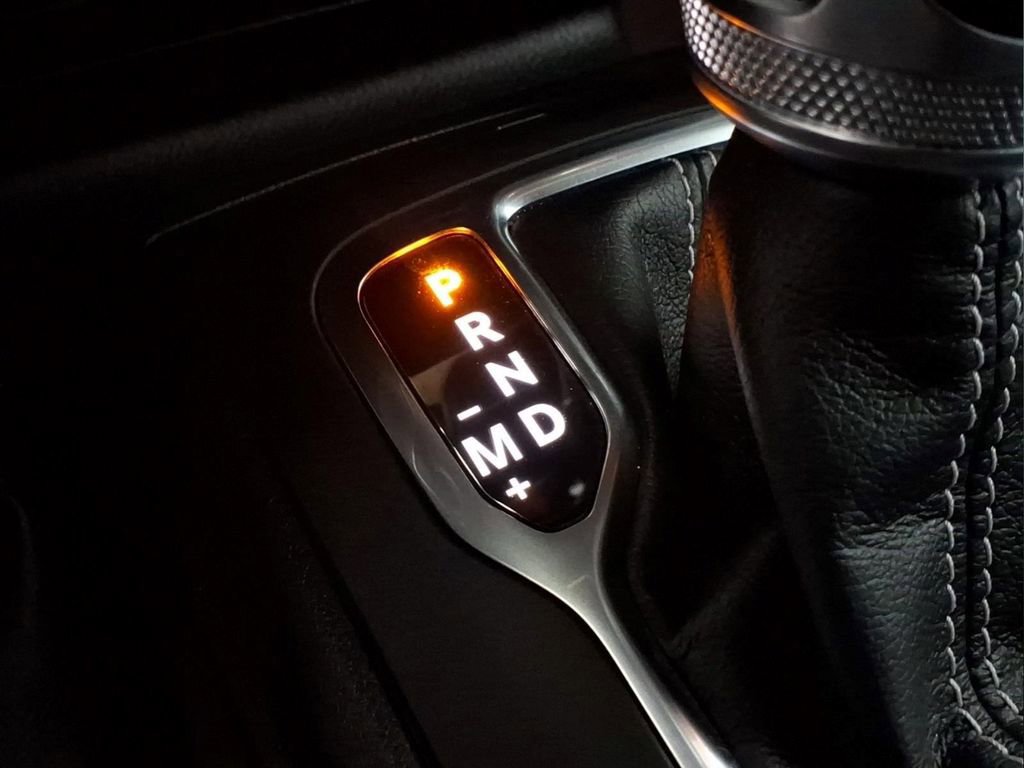 Used 2023 Jeep Wrangler Unlimited Sahara w/ Cold Weather Group AWD/4WD image 13