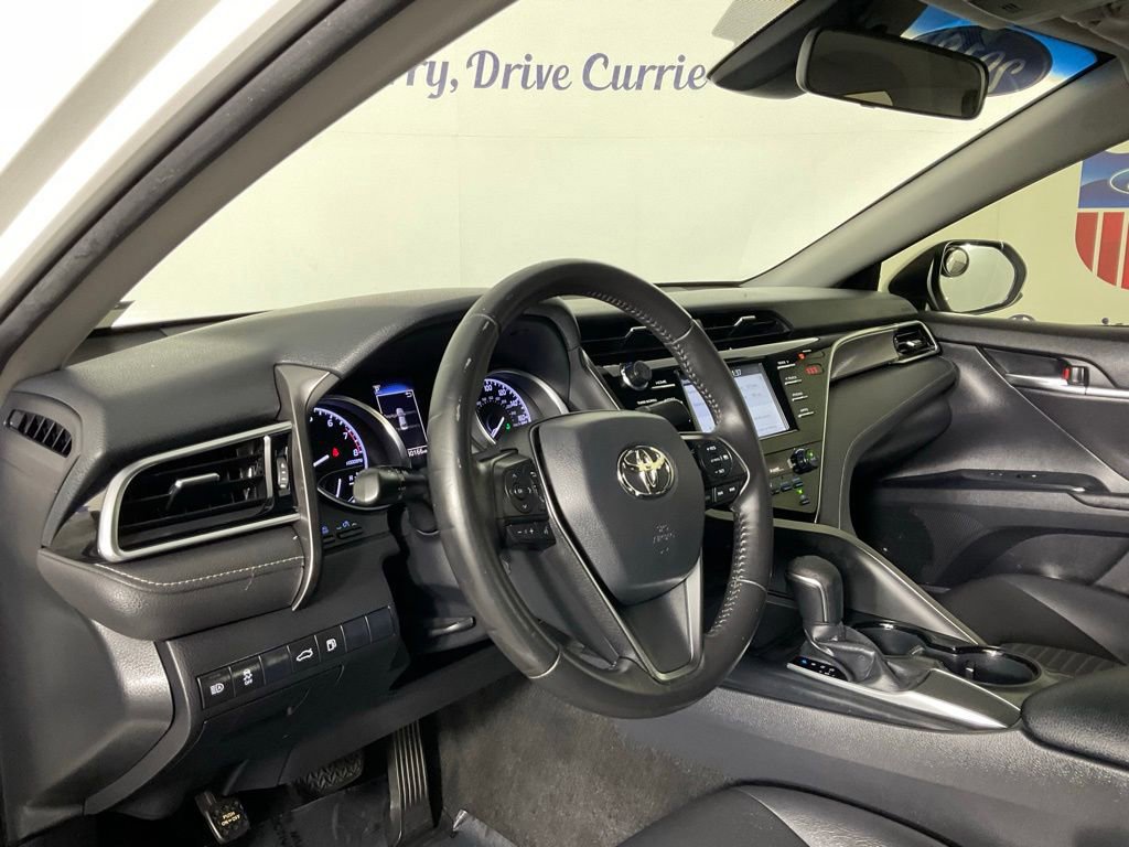 Used 2018 Toyota Camry SE image 13