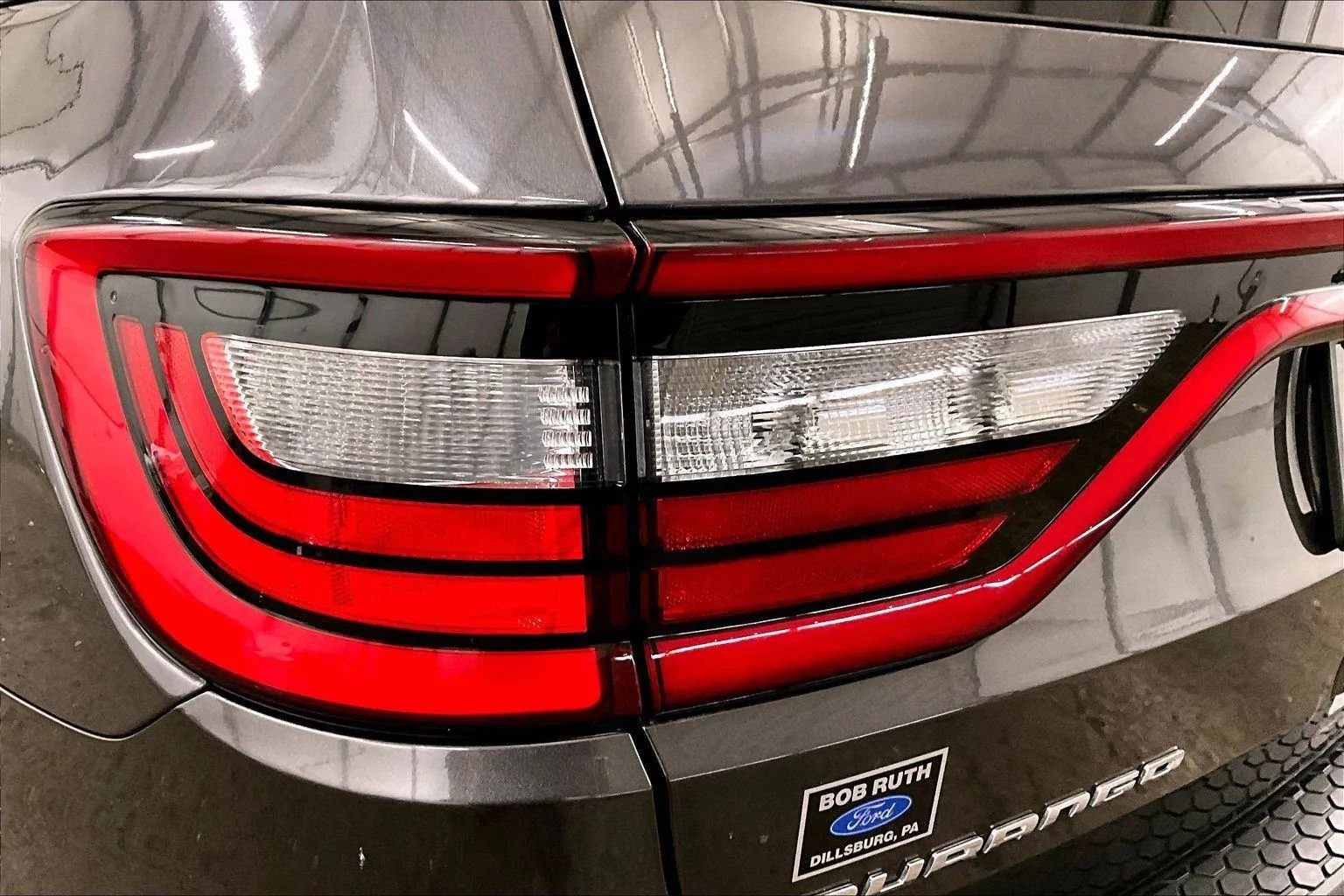 Used 2021 Dodge Durango SXT image 29