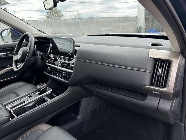 Used 2025 Nissan Pathfinder Platinum w/ Cargo Package FWD image 23