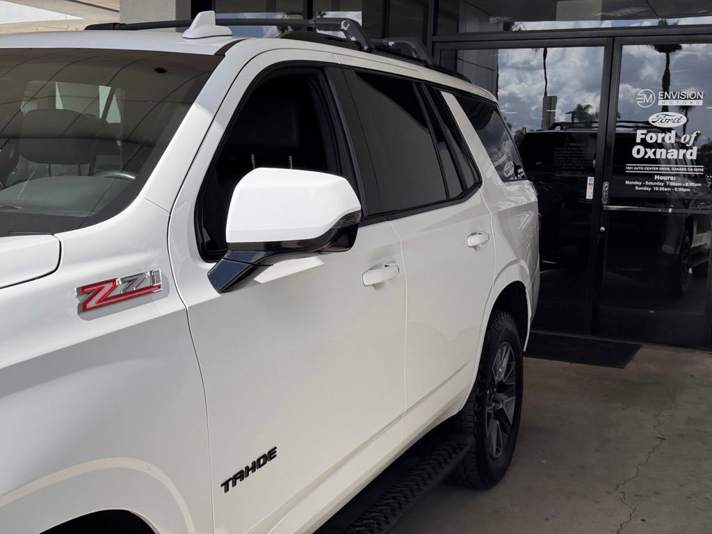 Used 2022 Chevrolet Tahoe Z71 w/ Luxury Package image 9