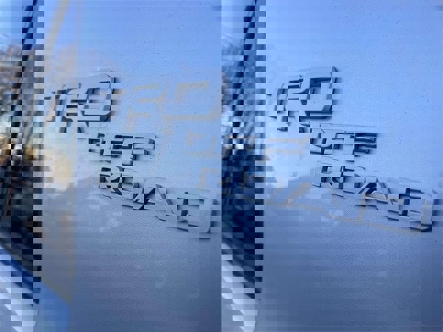 Used 2024 Toyota 4Runner TRD Off-Road image 6