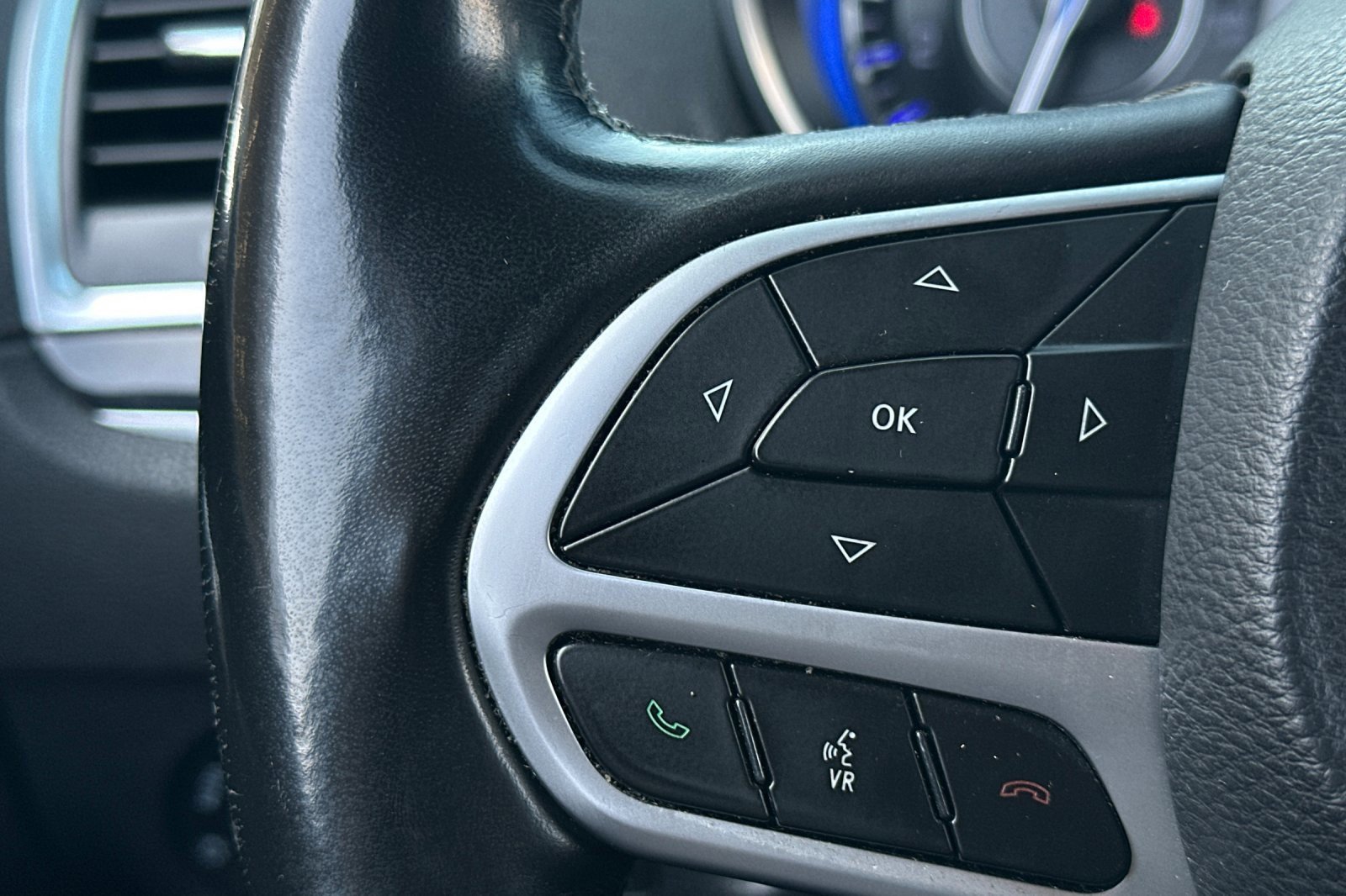 Used 2019 Chrysler 300 Limited image 25