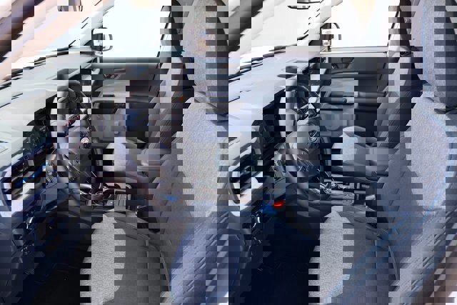 Certified 2025 Ford Maverick XLT w/ XLT Luxury Package image 10