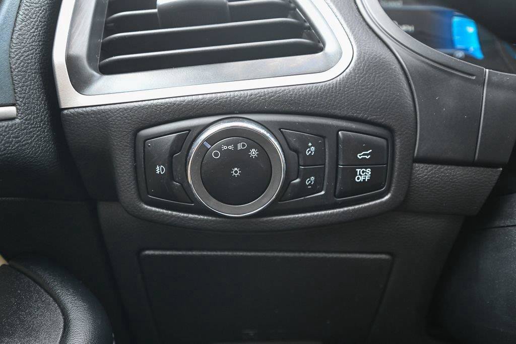 Certified 2024 Ford Edge SEL w/ Convenience Package AWD/4WD image 40