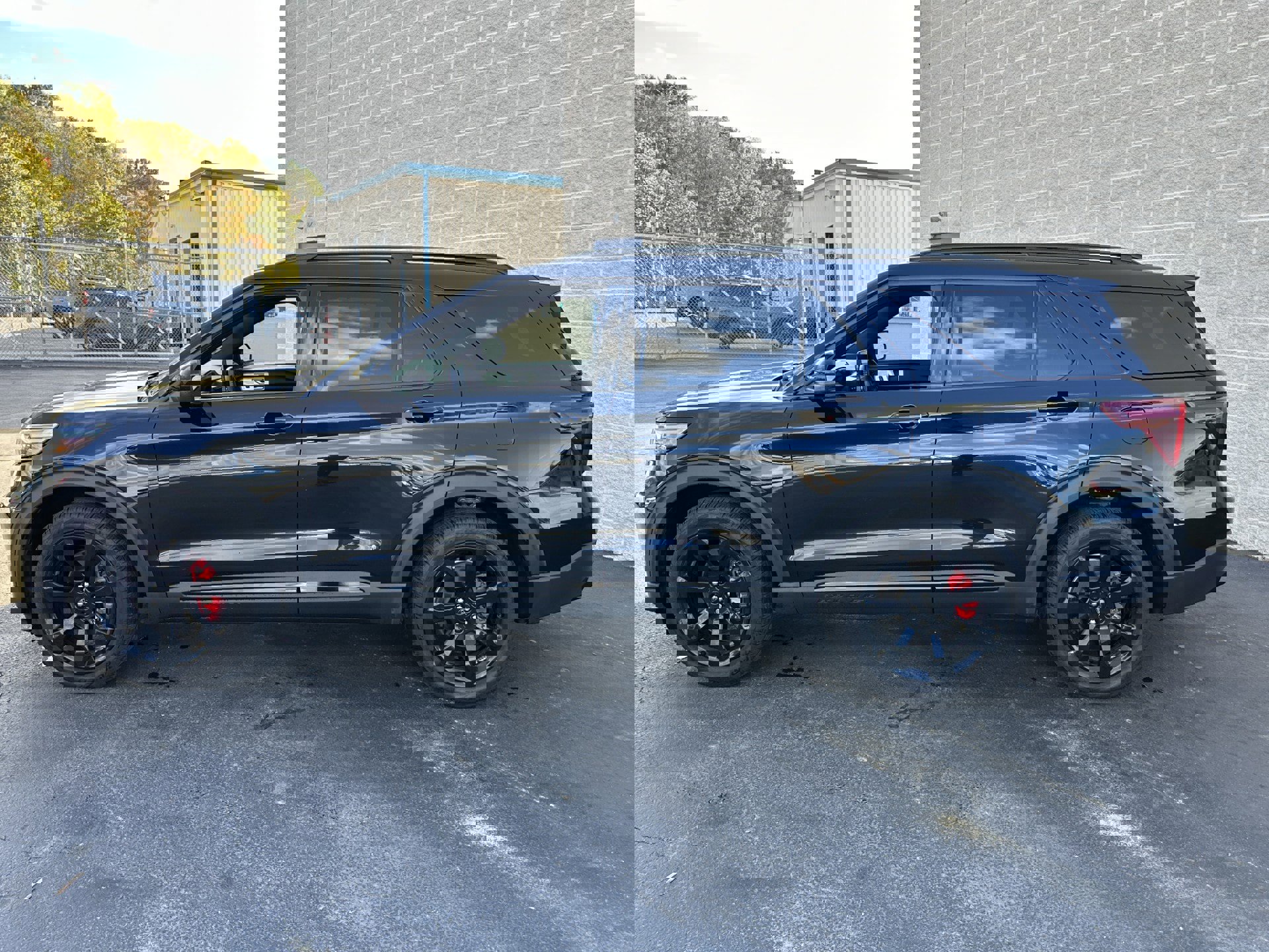 Certified 2023 Ford Explorer ST w/ Equipment Group 401A image 4