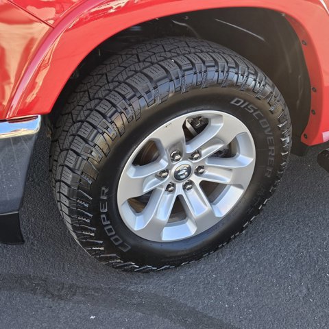 Used 2020 RAM 1500 Laramie image 9