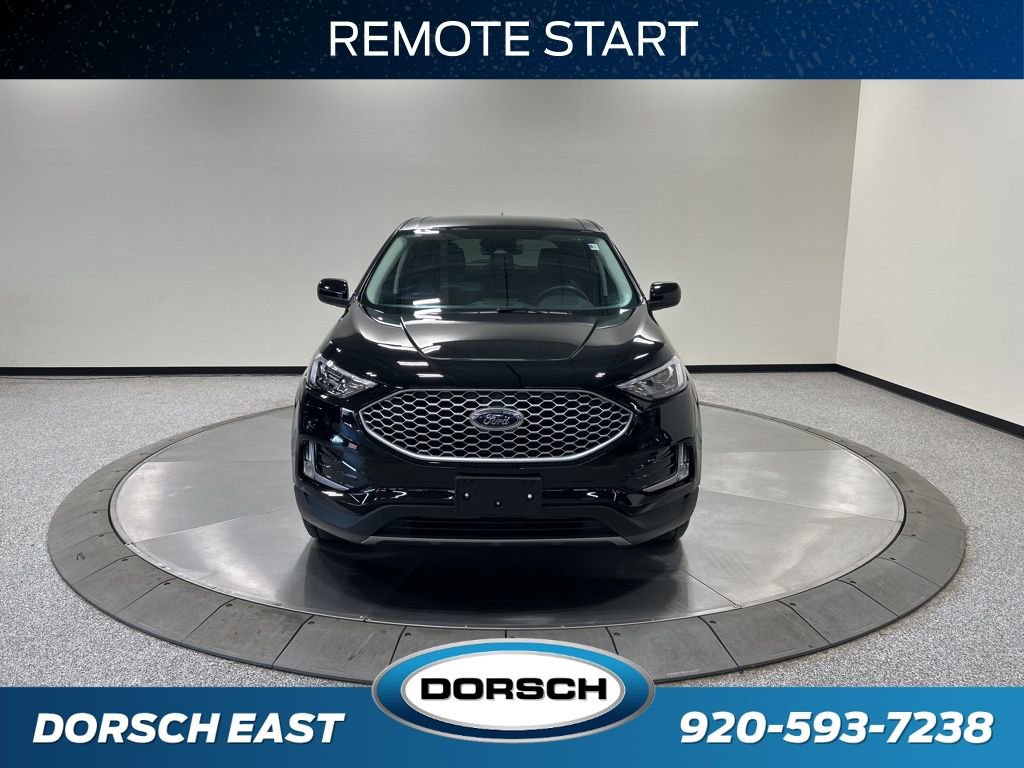 Certified 2024 Ford Edge SEL w/ Convenience Package AWD/4WD image 3