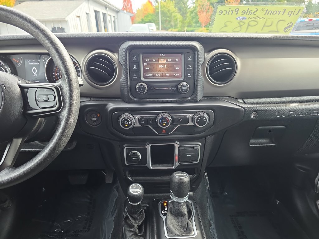 Used 2020 Jeep Wrangler Sport AWD/4WD image 23