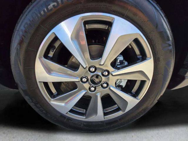 Certified 2023 Ford Escape Platinum w/ Premium Technology Package AWD/4WD image 34