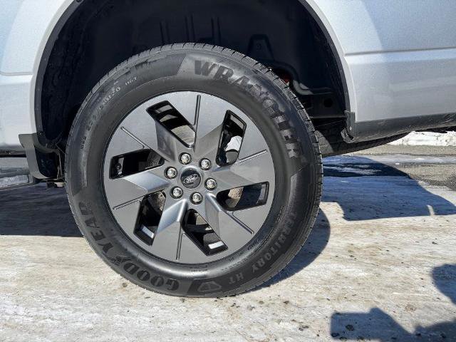 Certified 2022 Ford F150 Lightning Lariat w/ Max Trailer Tow Package image 7