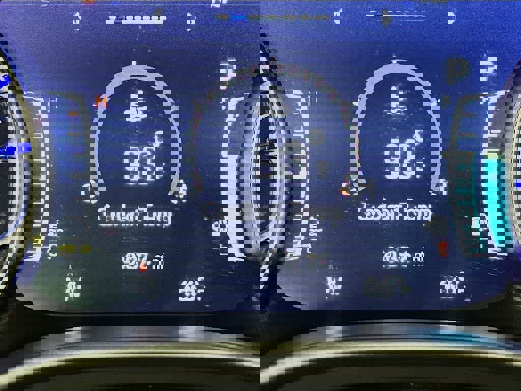 Used 2022 Chrysler Pacifica Touring-L image 23