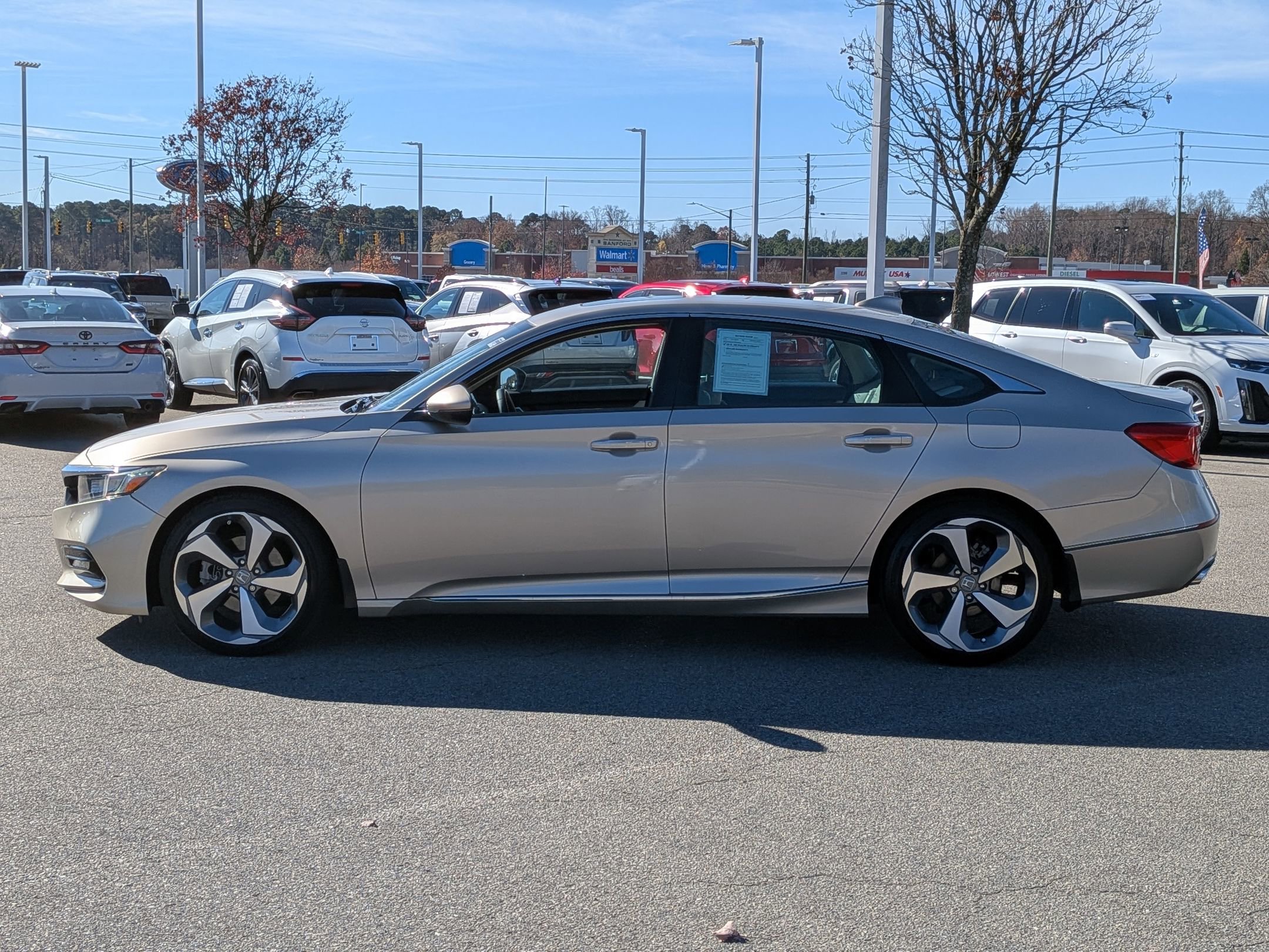 Used 2020 Honda Accord Touring image 7
