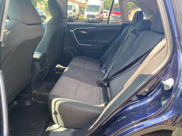Used 2019 Toyota RAV4 XLE w/ Convenience Package AWD/4WD image 12