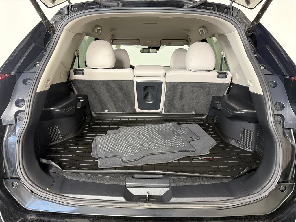 Used 2019 Nissan Rogue SL AWD/4WD image 27
