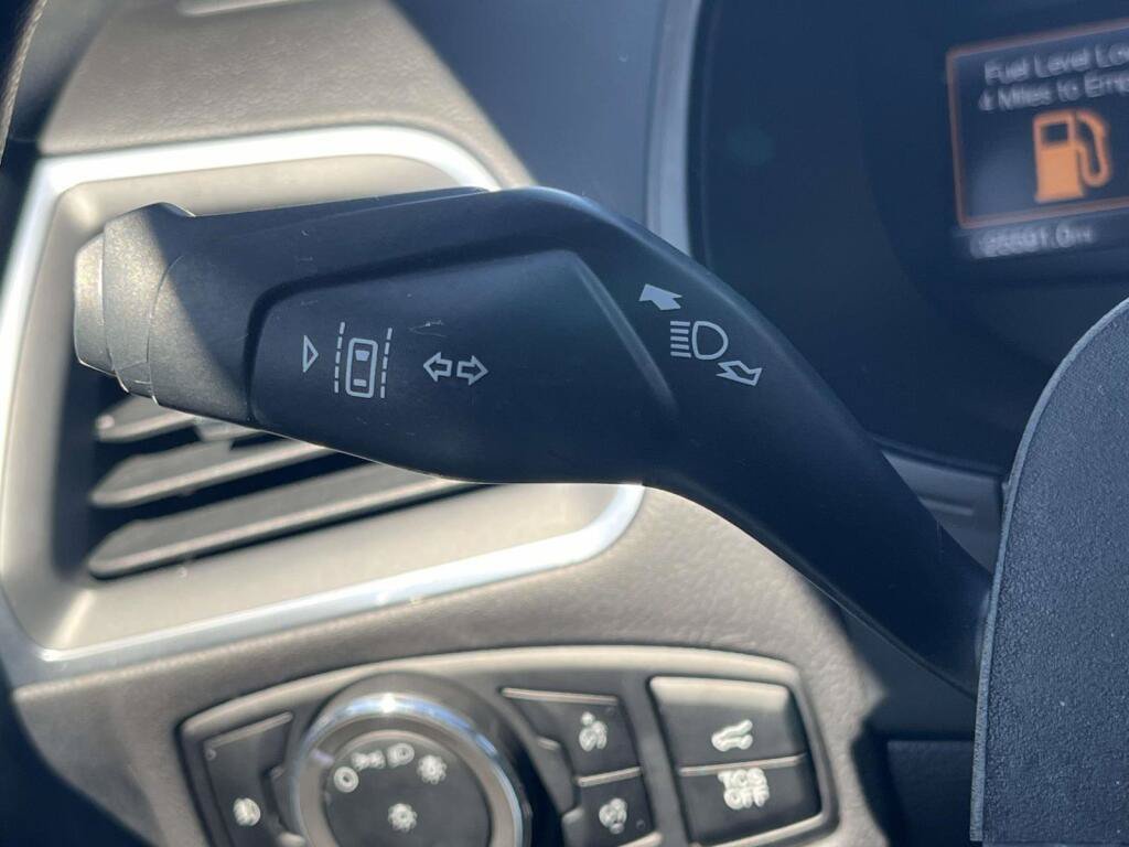 Certified 2024 Ford Edge Titanium AWD/4WD image 37