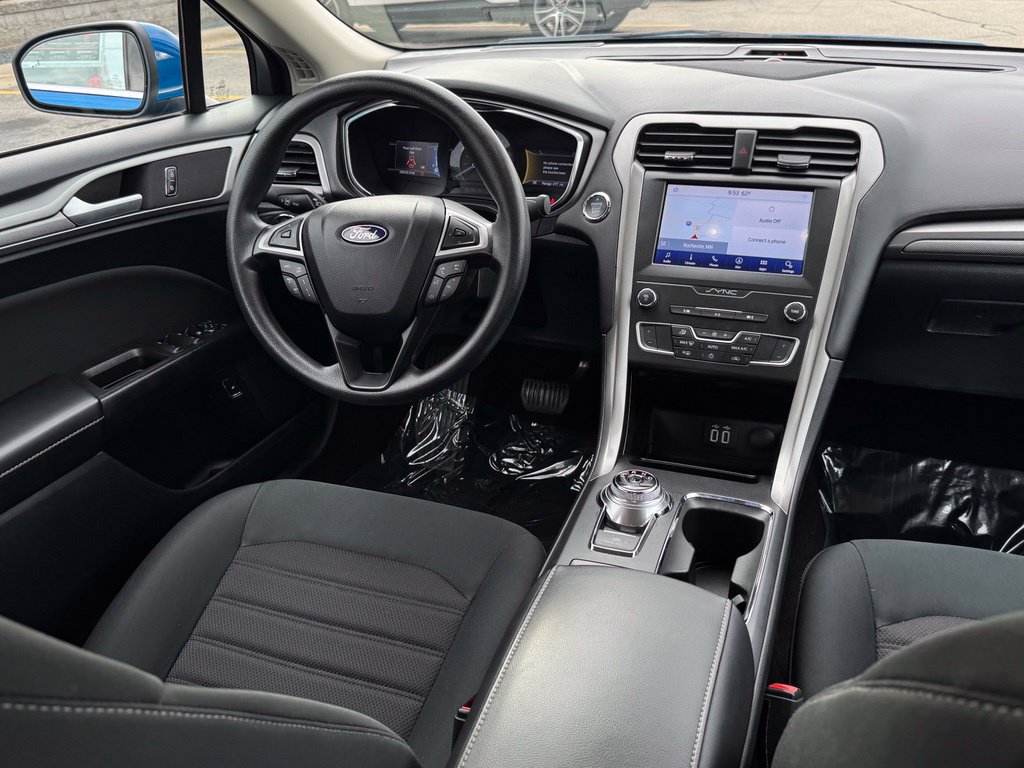 Certified 2020 Ford Fusion SE FWD image 16