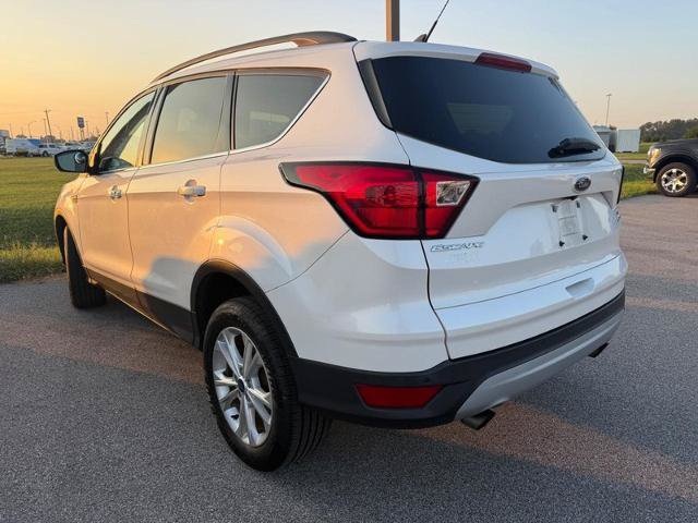 Certified 2019 Ford Escape SEL AWD/4WD image 3
