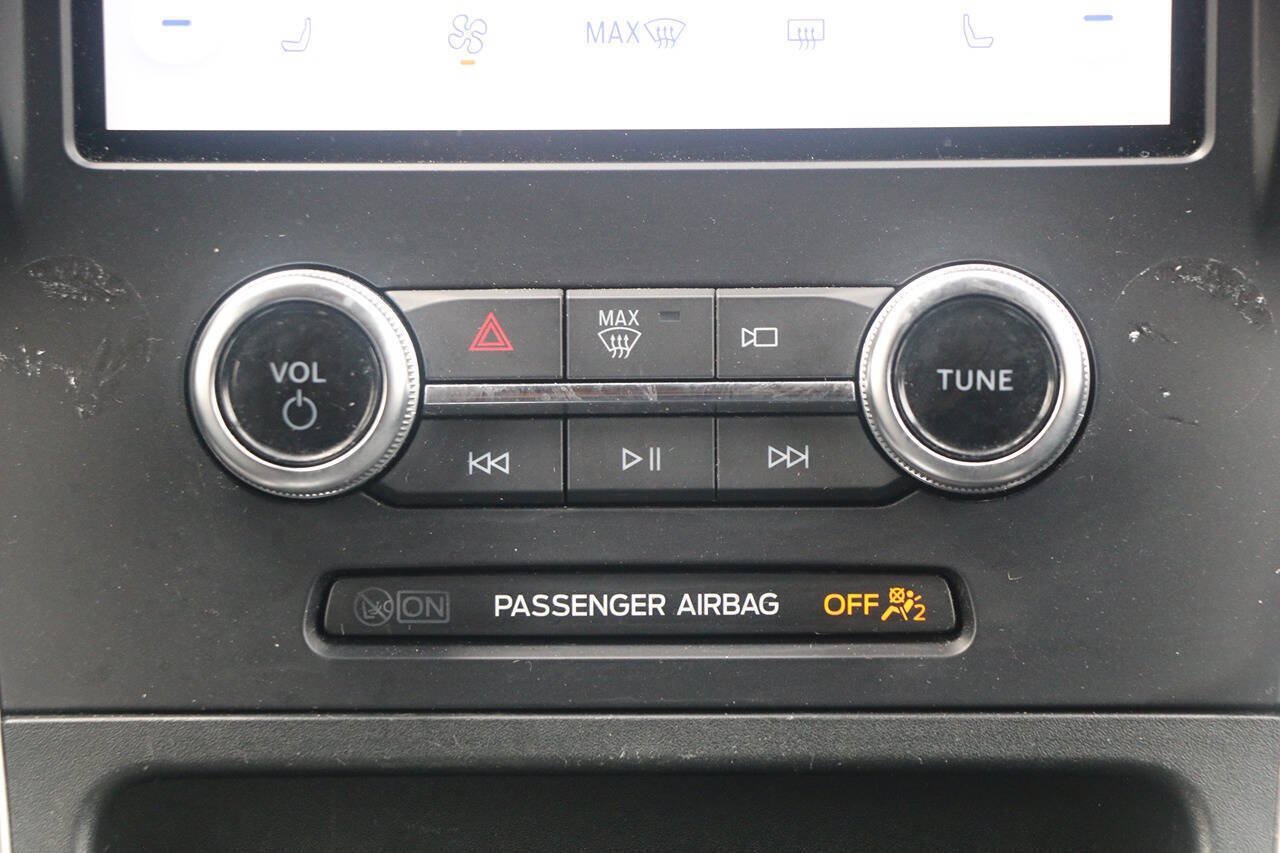 Certified 2024 Ford Edge SEL AWD/4WD image 23