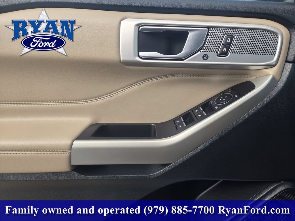 Certified 2024 Ford Explorer Limited AWD/4WD image 16