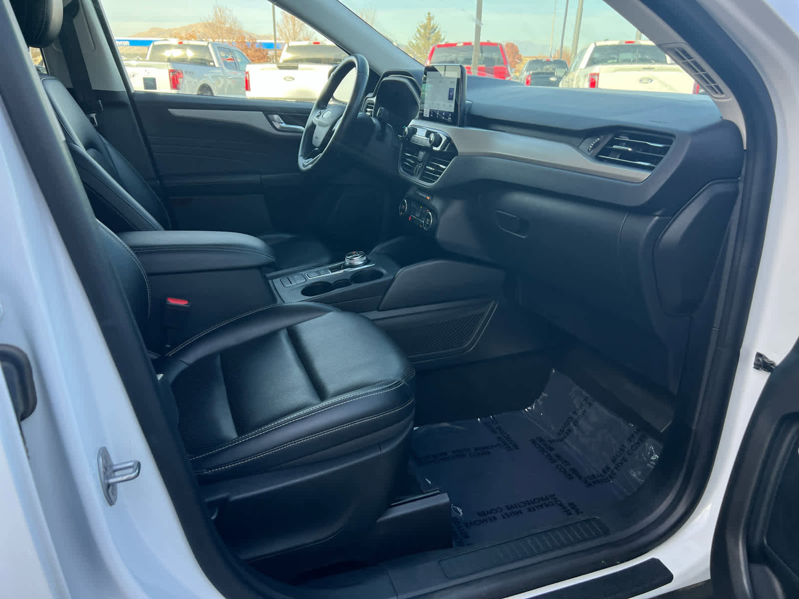 Certified 2021 Ford Escape SEL image 17