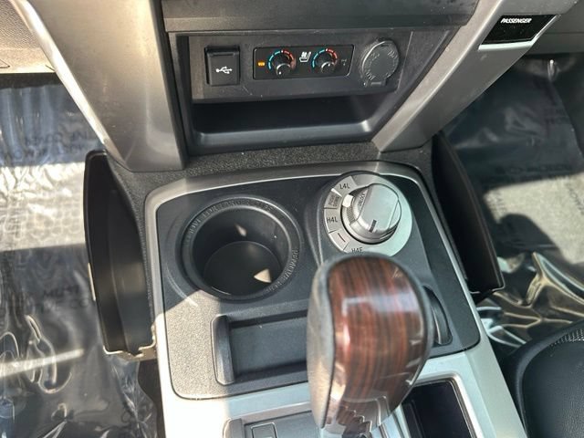 Used 2022 Toyota 4Runner Limited AWD/4WD image 23